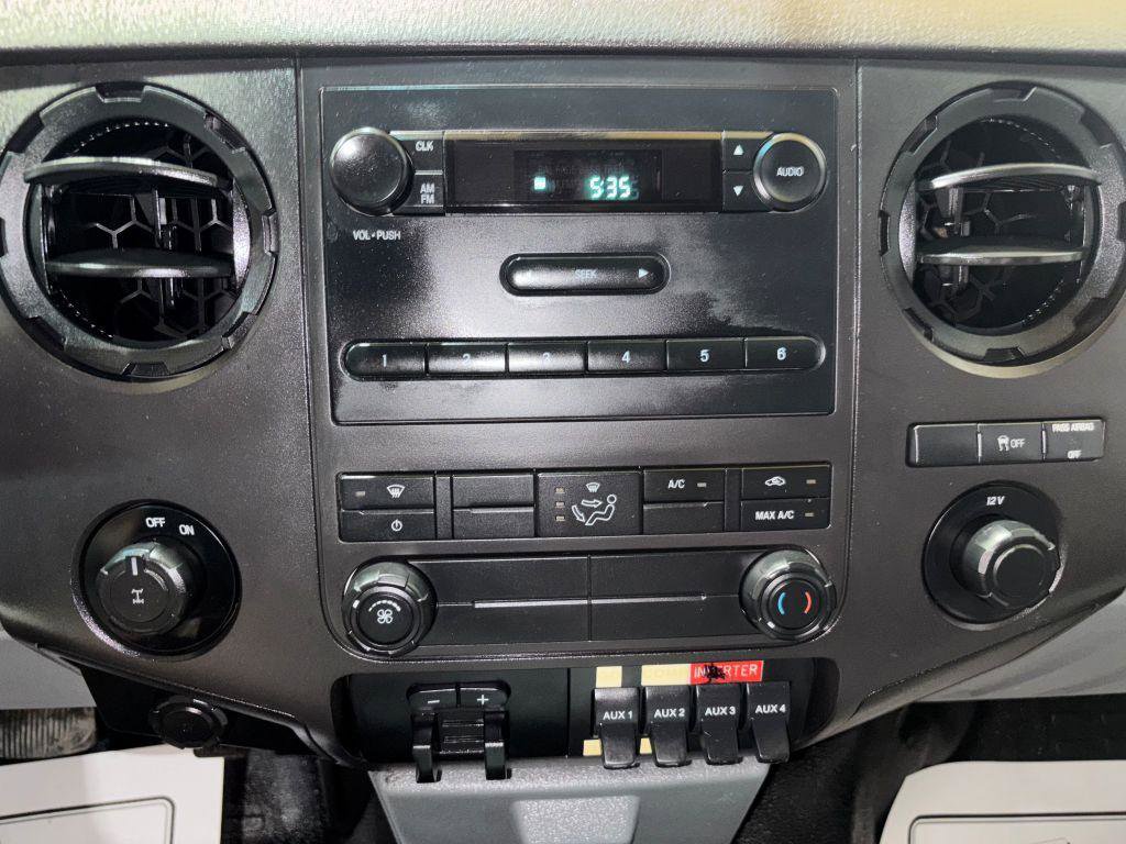 Used 2015 Ford F350 XL image 19