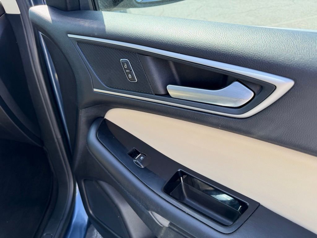 Used 2018 Ford Edge SEL w/ Equipment Group 201A image 30