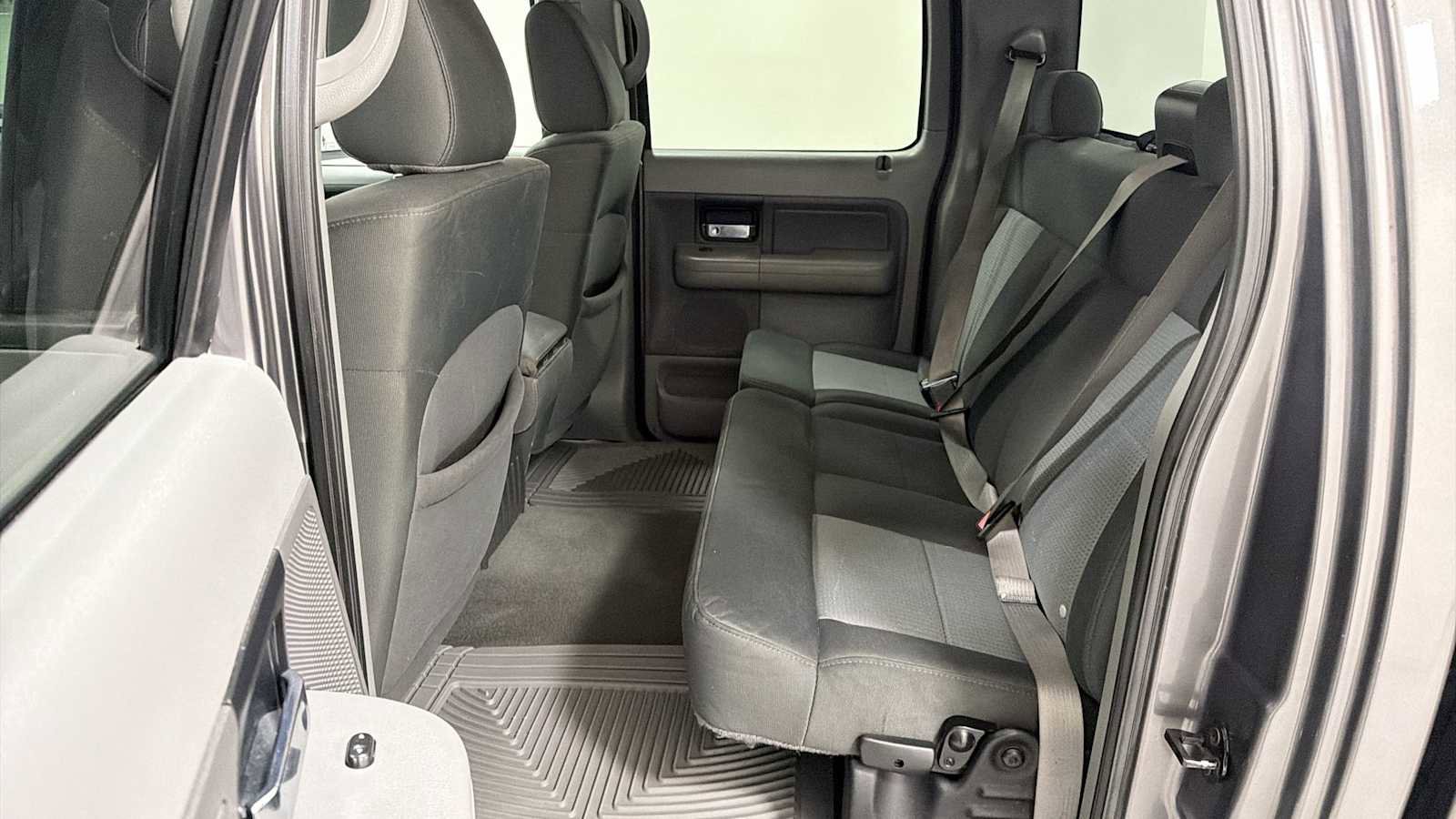 Used 2007 Ford F150 XLT image 23