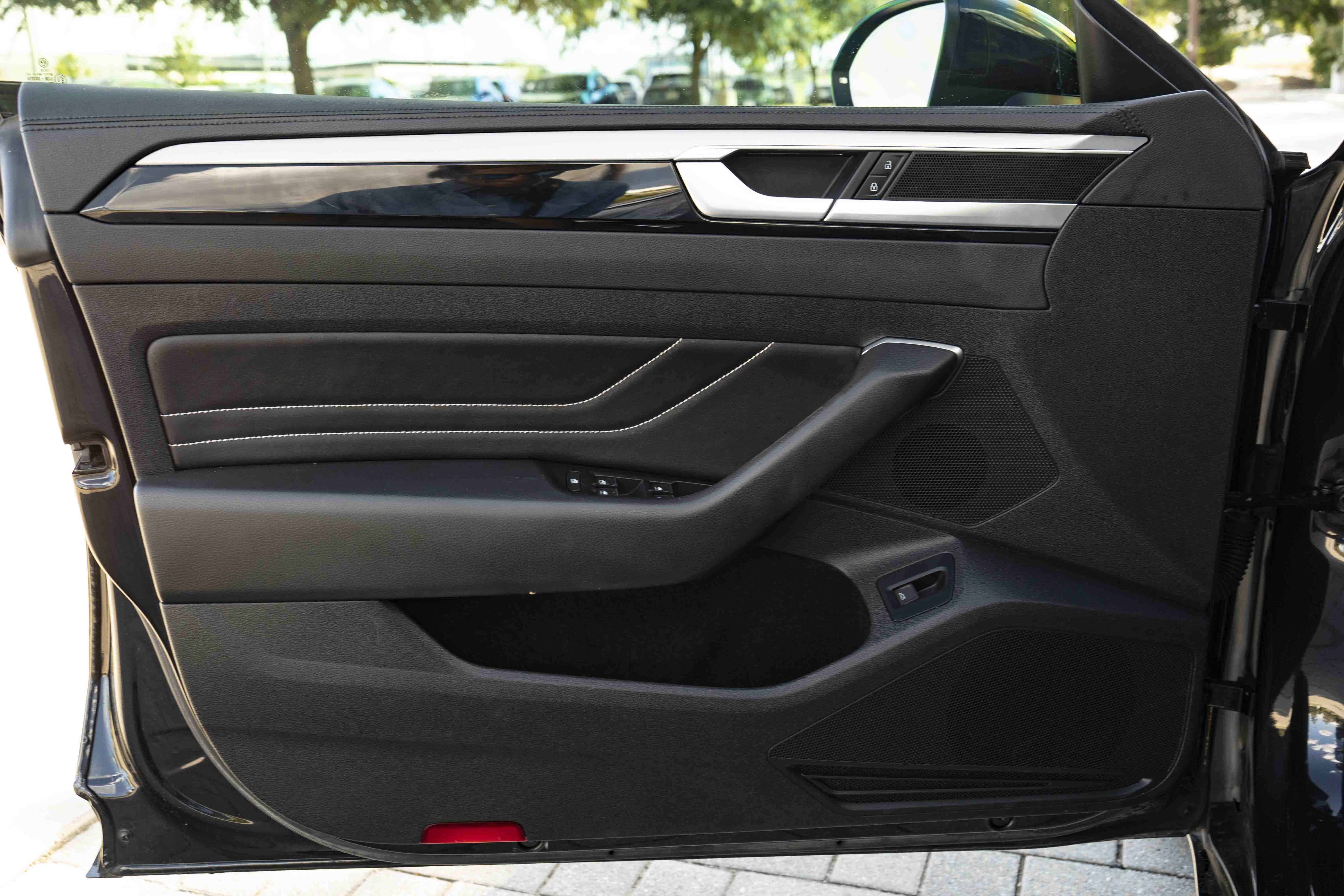Certified 2021 Volkswagen Arteon SE w/ Arteon MDO Package FWD image 33