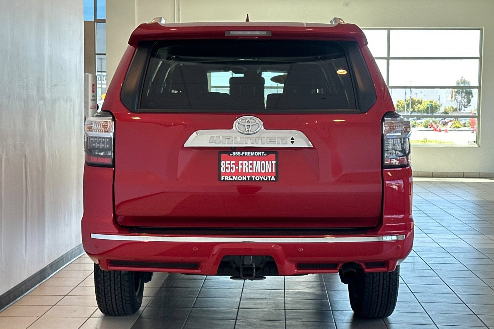 Certified 2022 Toyota 4Runner Limited AWD/4WD image 5