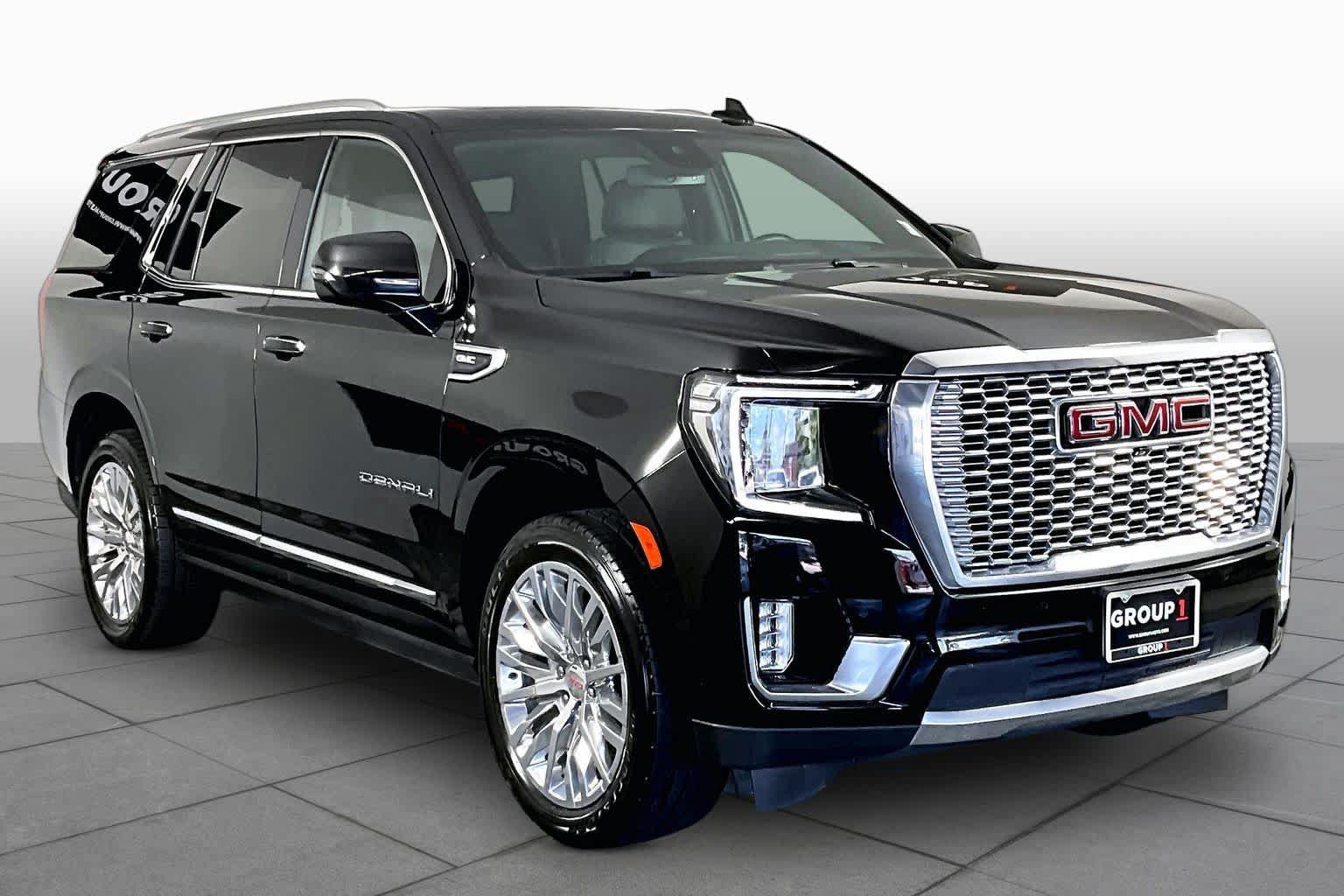Used 2023 GMC Yukon Denali RWD image 3