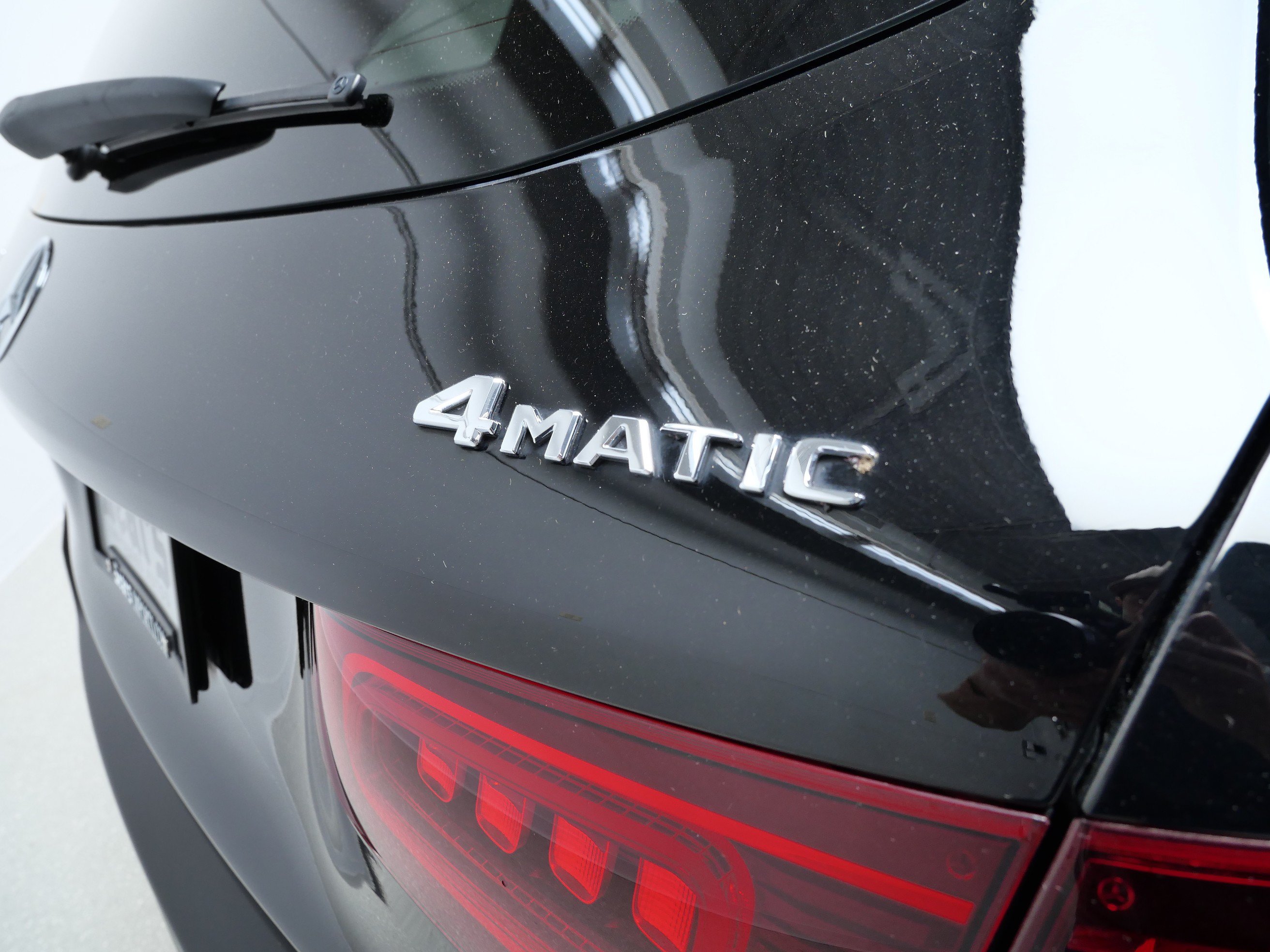 Used 2022 Mercedes-Benz GLC 300 4MATIC image 6