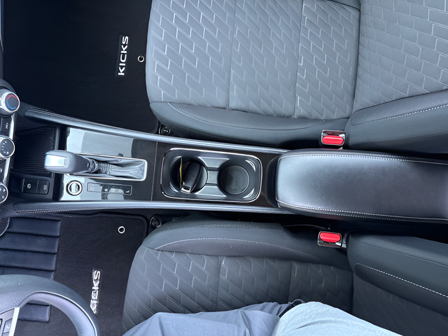 Certified 2024 Nissan Kicks SV FWD image 33