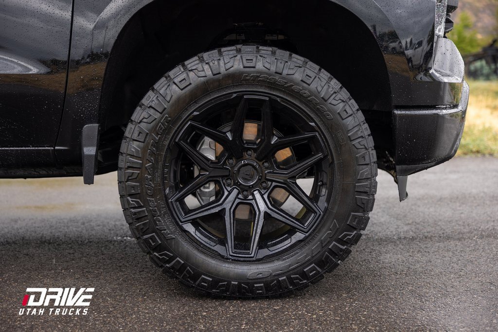 Used 2022 Chevrolet Silverado 1500 Custom image 7