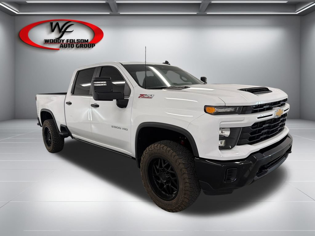 Used 2025 Chevrolet Silverado 2500 Custom w/ Custom Value Package AWD/4WD image 6