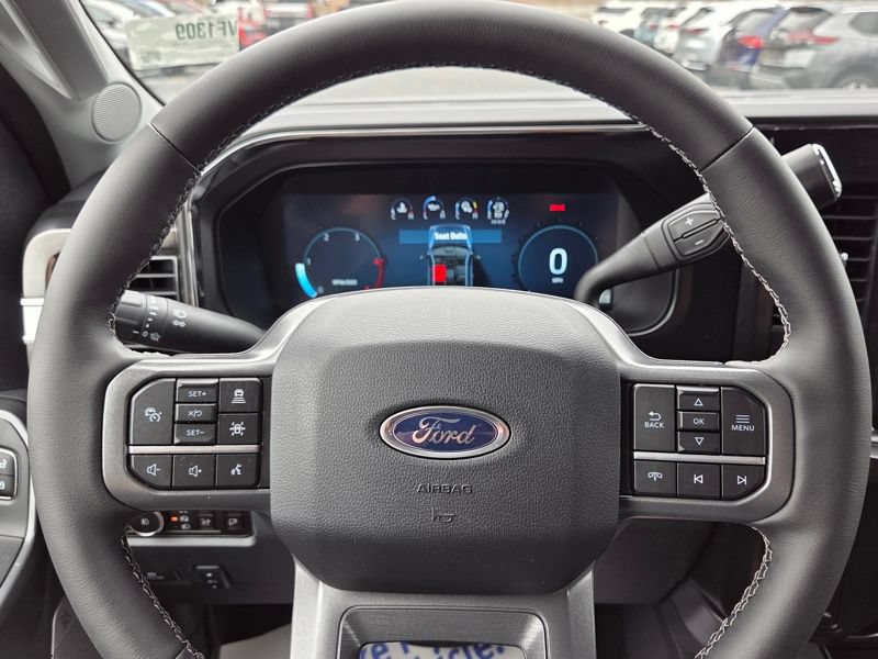 New 2026 Ford F250 Lariat w/ Black Appearance Package AWD/4WD image 34