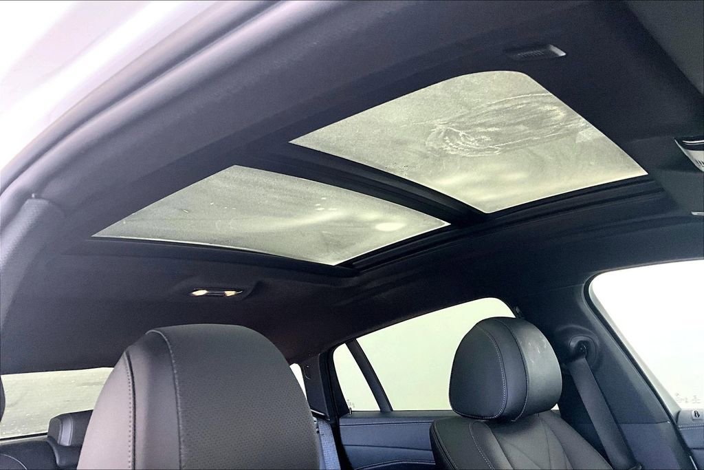 Used 2023 BMW X6 xDrive40i w/ Premium Package image 20