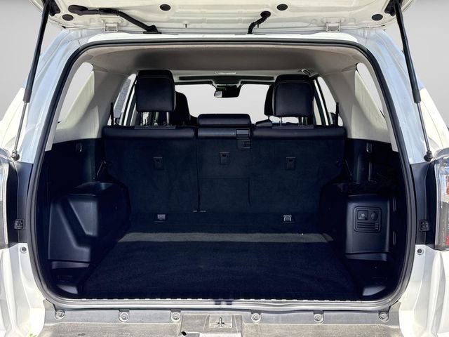 Used 2021 Toyota 4Runner SR5 Premium w/ Moonroof Package image 17