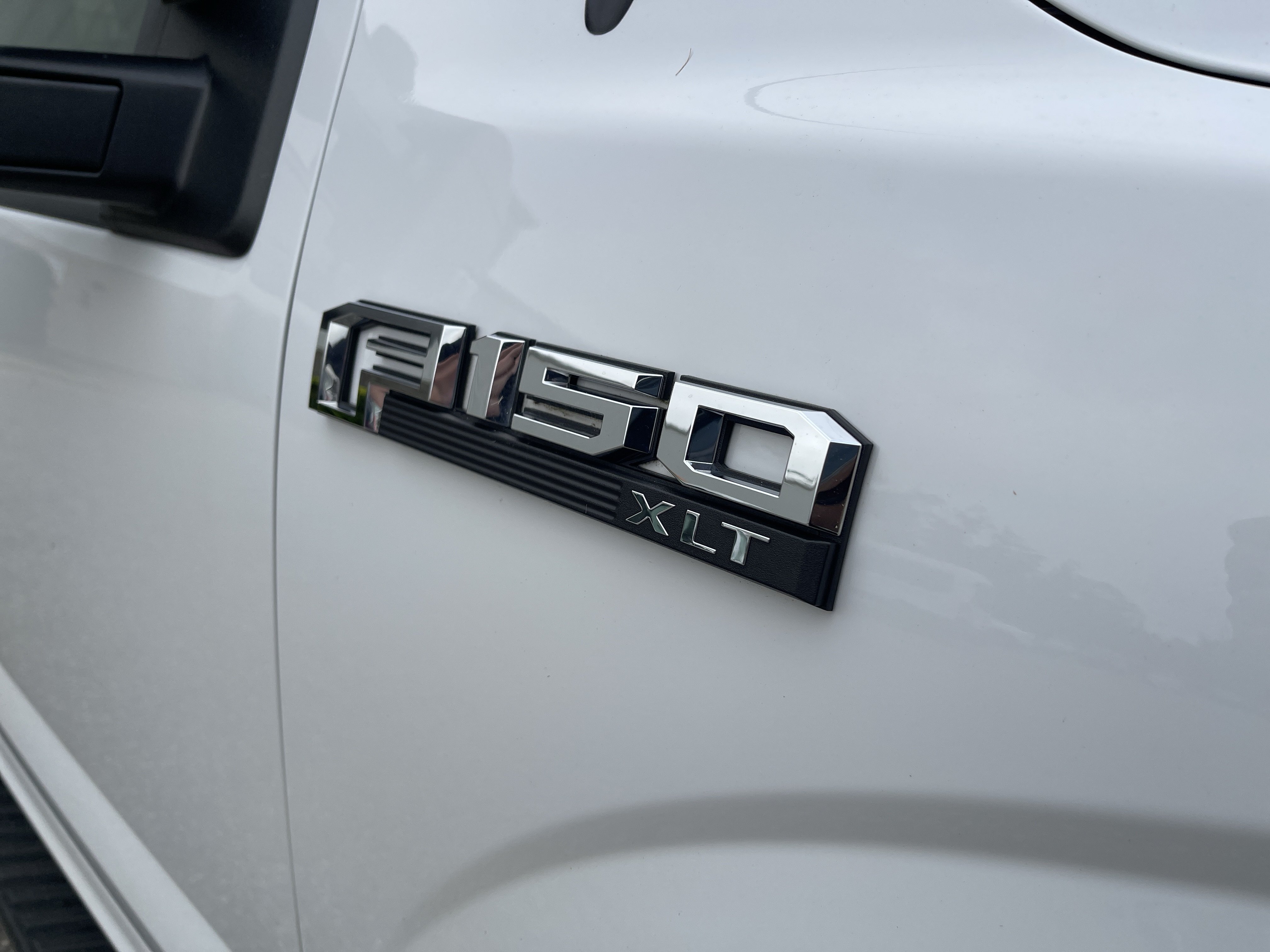 Used 2019 Ford F150 XLT w/ Equipment Group 302A Luxury AWD/4WD image 26