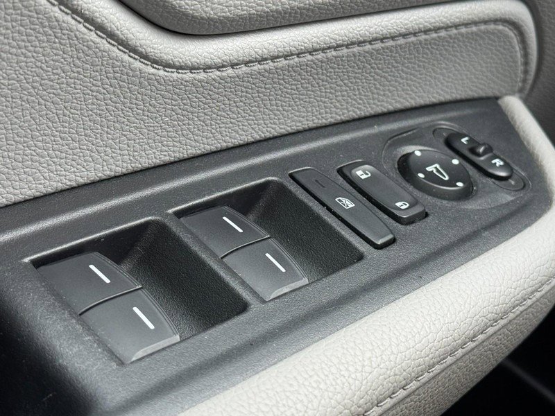 Used 2018 Honda Odyssey EX-L image 25