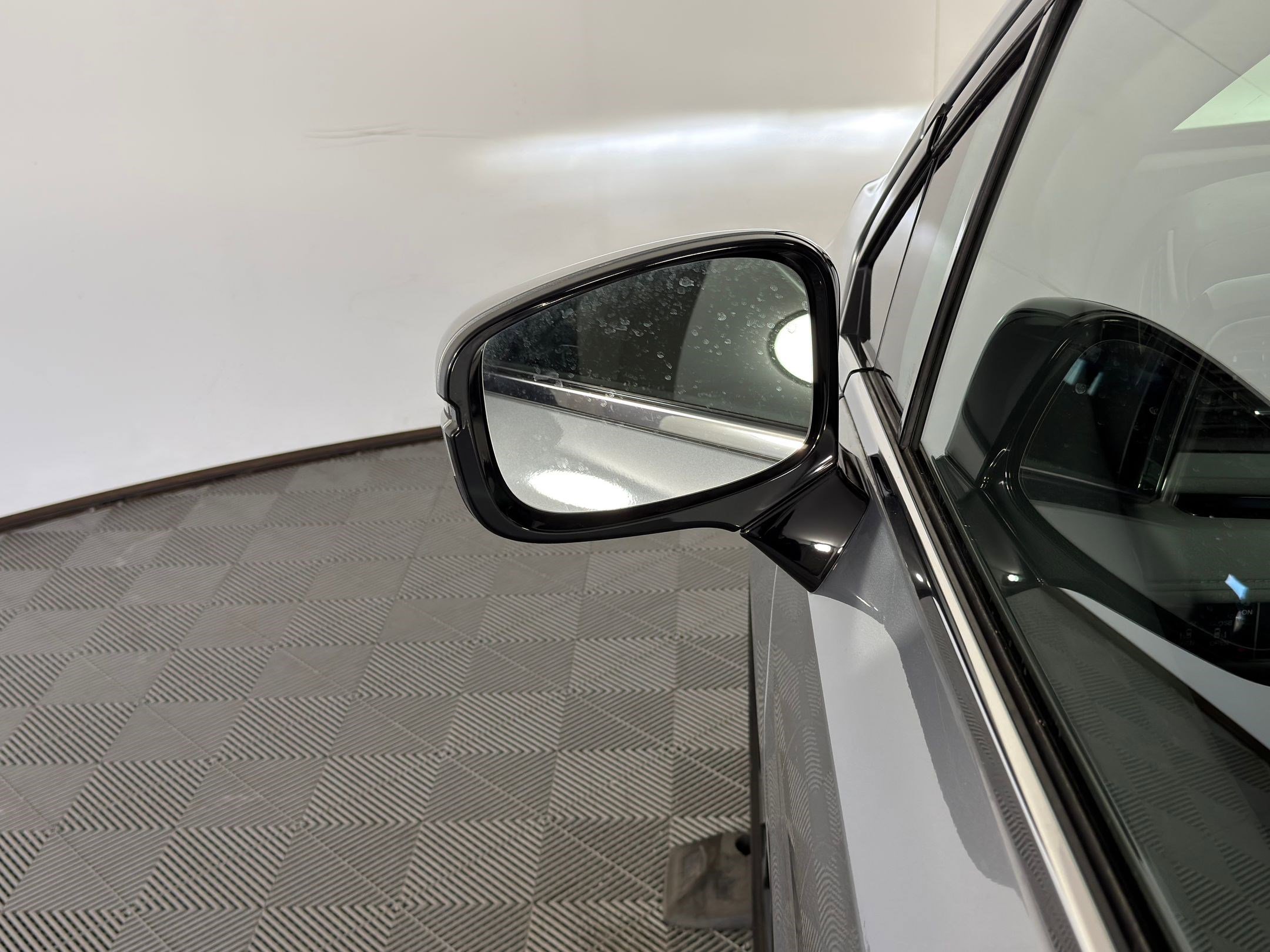 Used 2019 Honda Odyssey Elite image 21