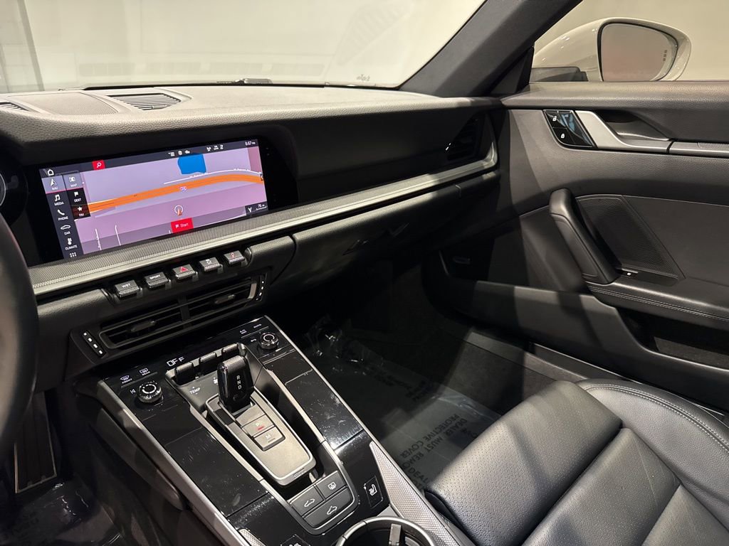 Used 2021 Porsche 911 Carrera image 16