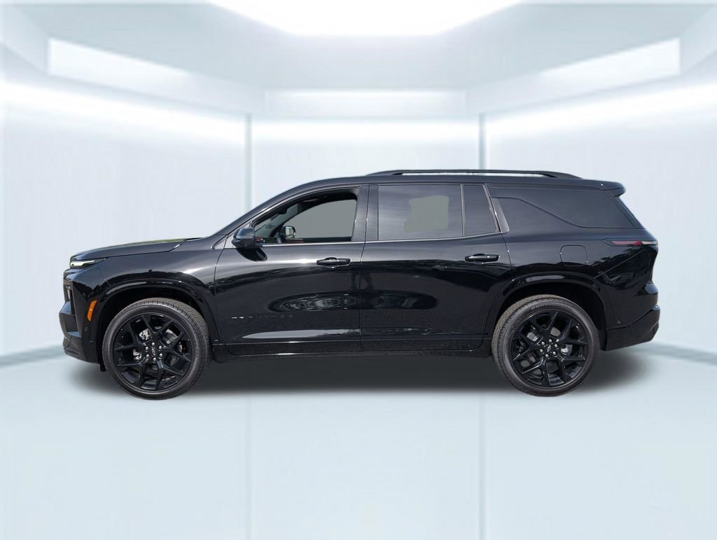 New 2026 Chevrolet Traverse RS w/ LPO, Floor Liner Package FWD image 2