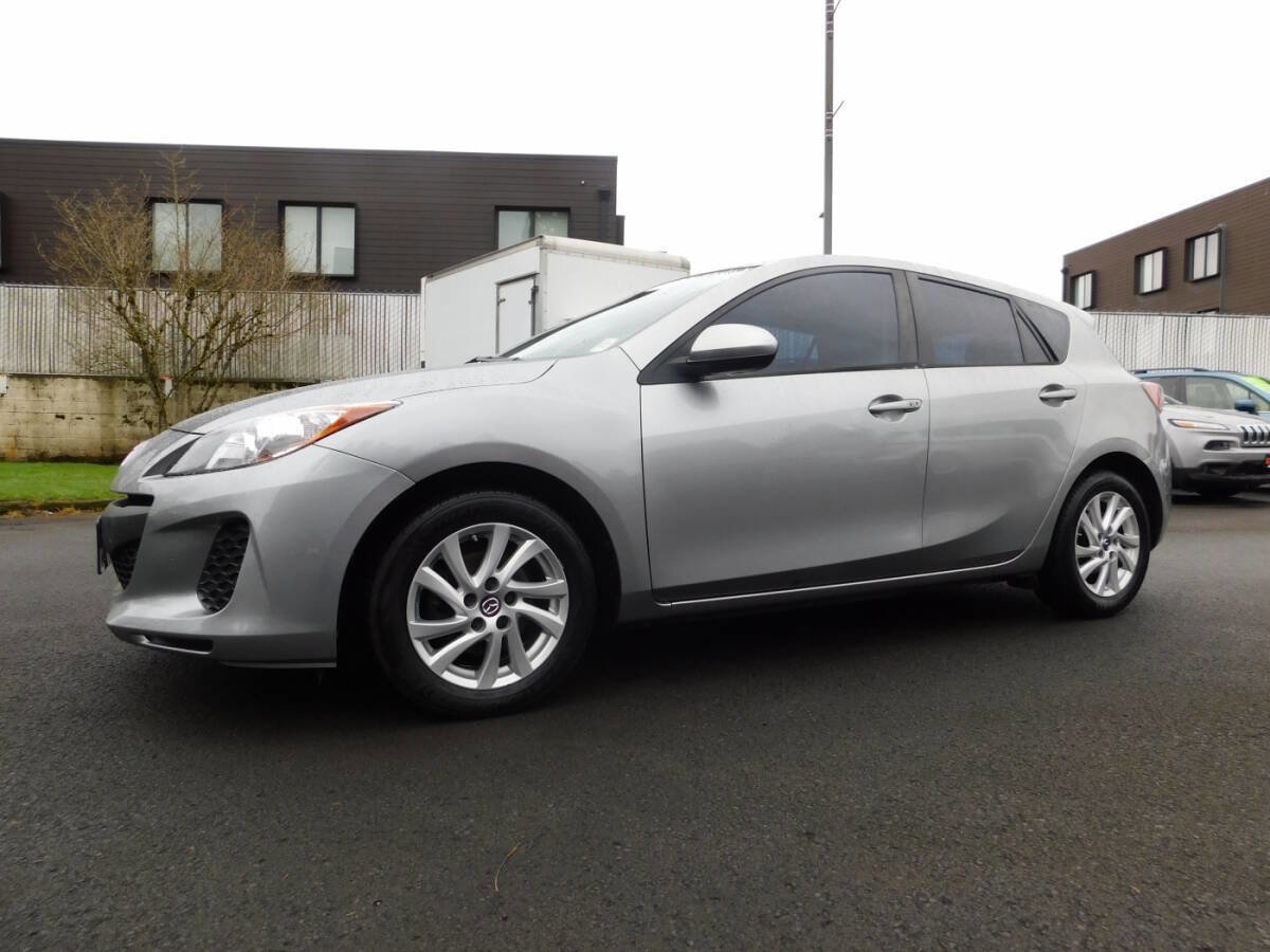 Used 2013 MAZDA MAZDA3 i Touring image 4