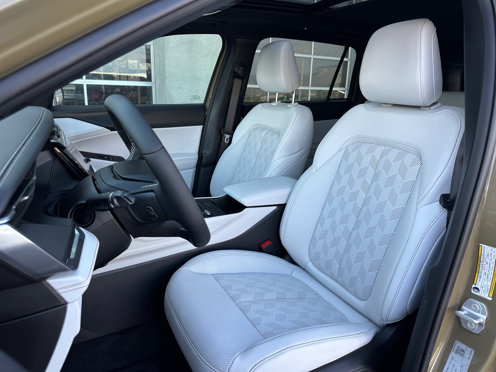 New 2026 Jeep Cherokee Overland AWD/4WD image 14