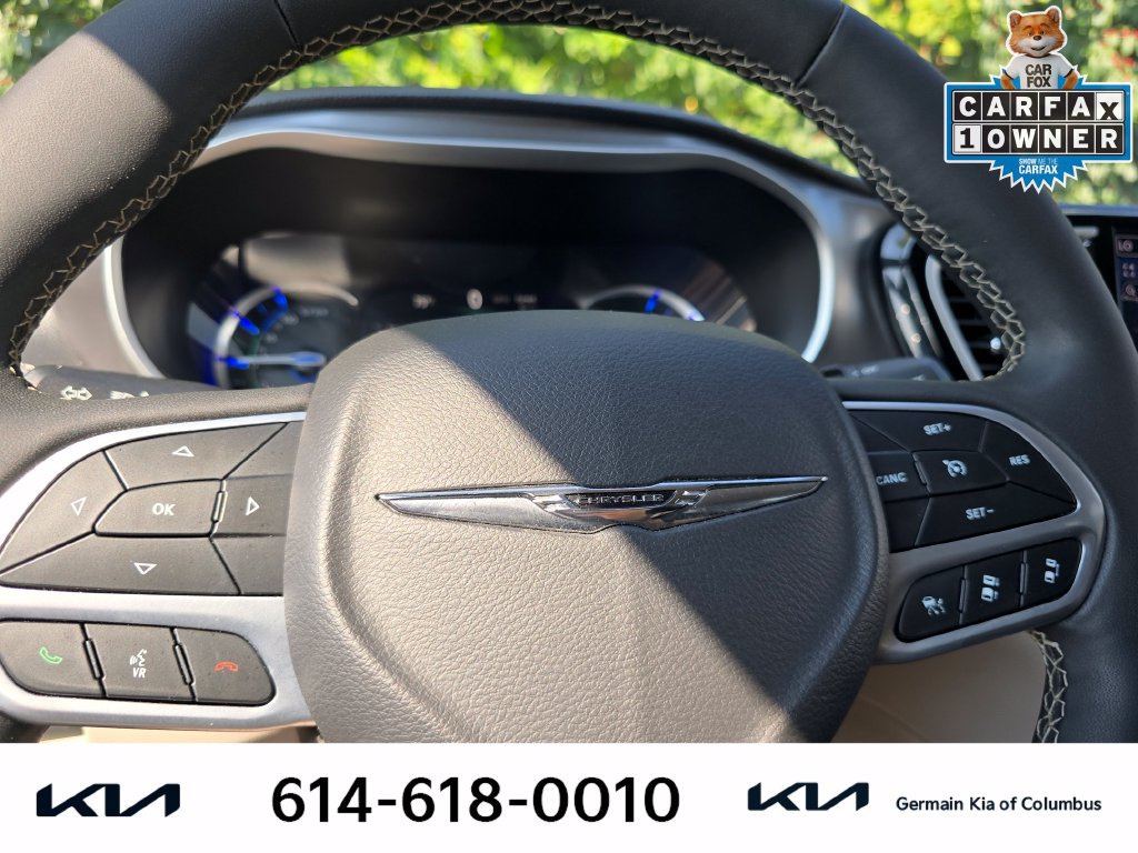 Used 2024 Chrysler Pacifica Limited FWD image 21
