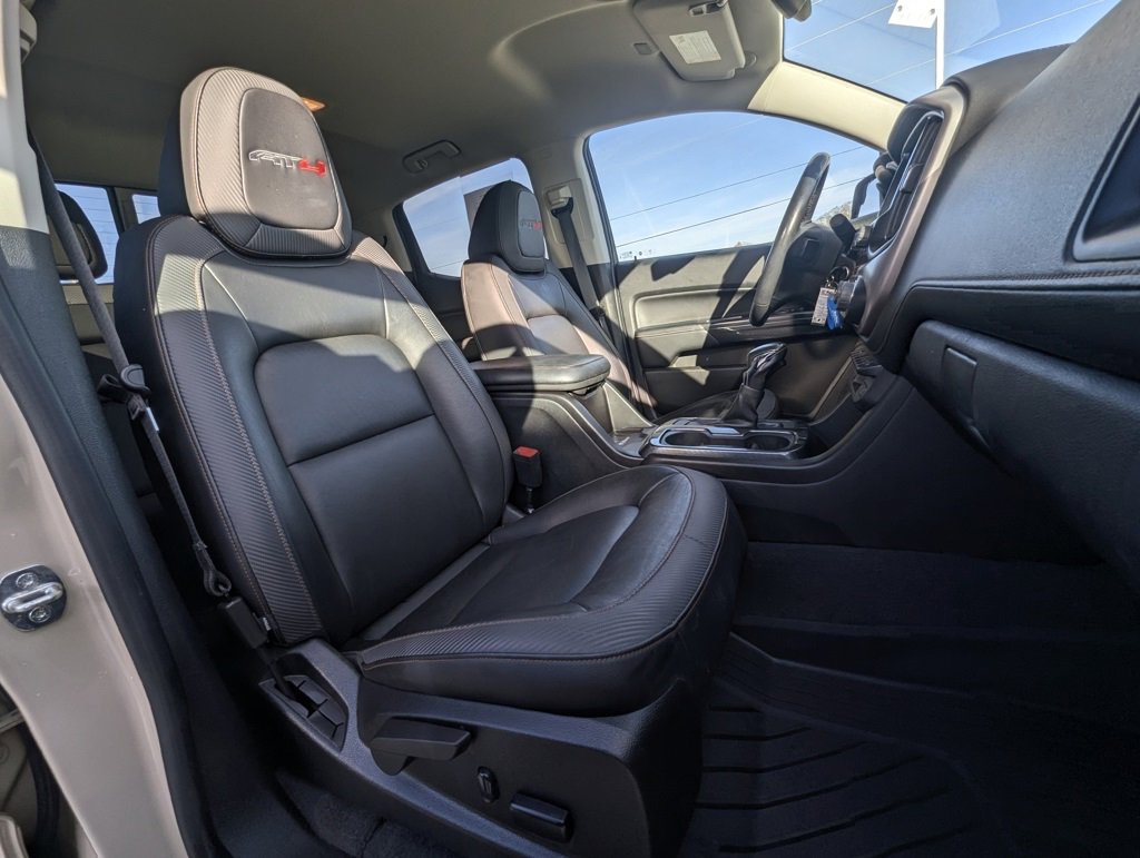 Used 2022 GMC Canyon AT4 w/ Trailering Package image 26