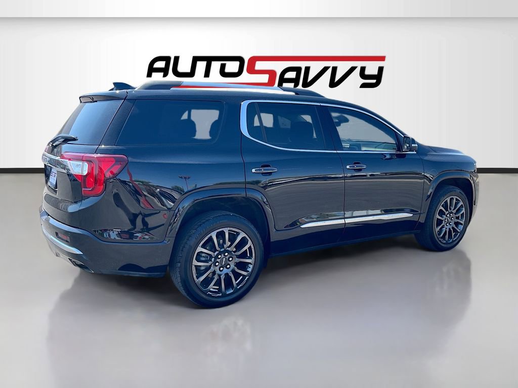 Used 2022 GMC Acadia Denali w/ Black Diamond Edition image 7