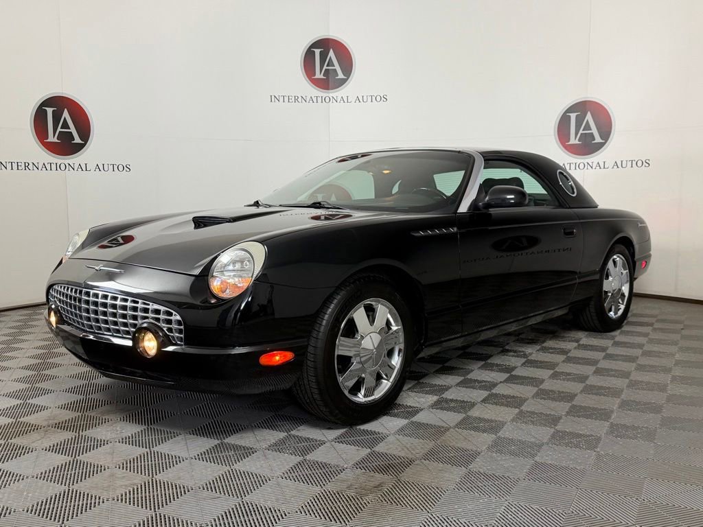 Used 2002 Ford Thunderbird RWD image 3