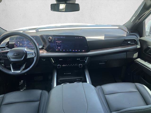 Used 2025 Chevrolet Tahoe LT w/ Comfort Package RWD image 9