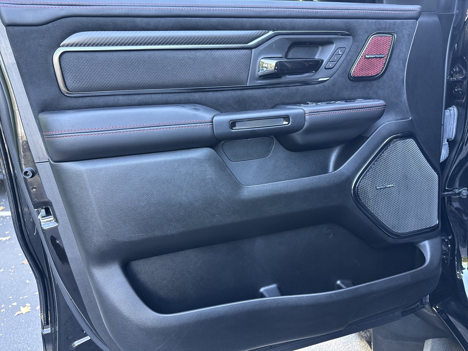 Used 2025 RAM 1500 RHO w/ RHO Level 1 Equipment Group AWD/4WD image 14
