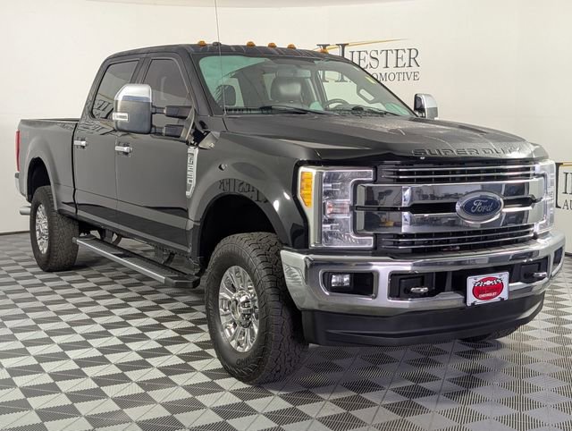 Used 2017 Ford F250 Lariat w/ Chrome Package AWD/4WD image 2