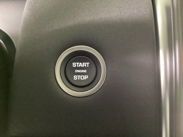 Certified 2025 Land Rover Discovery Sport S image 21