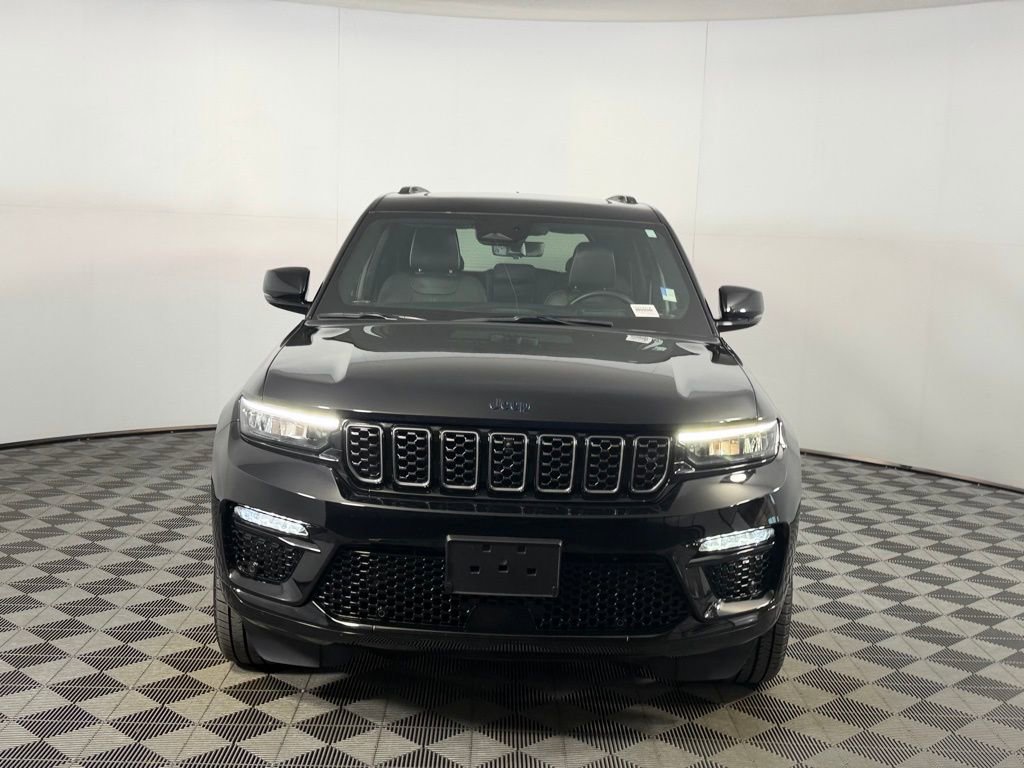 Used 2023 Jeep Grand Cherokee Summit image 11