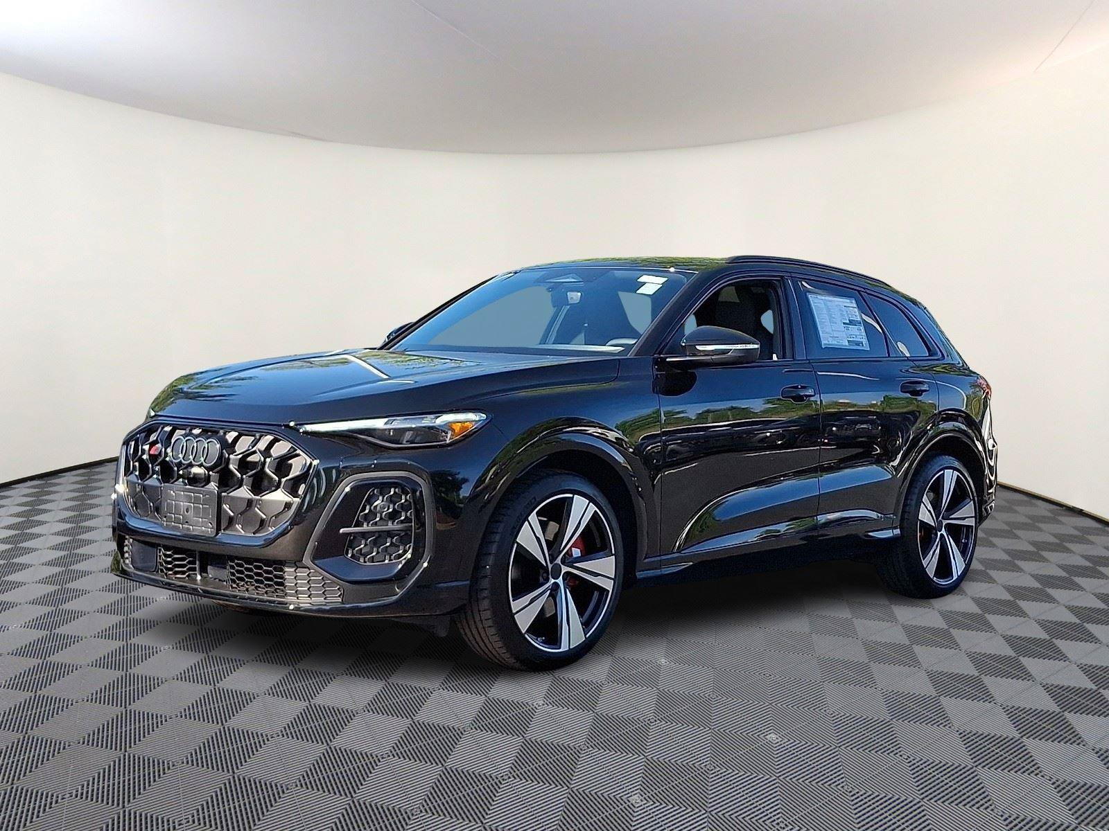 Used 2026 Audi SQ5 Premium Plus AWD/4WD image 3