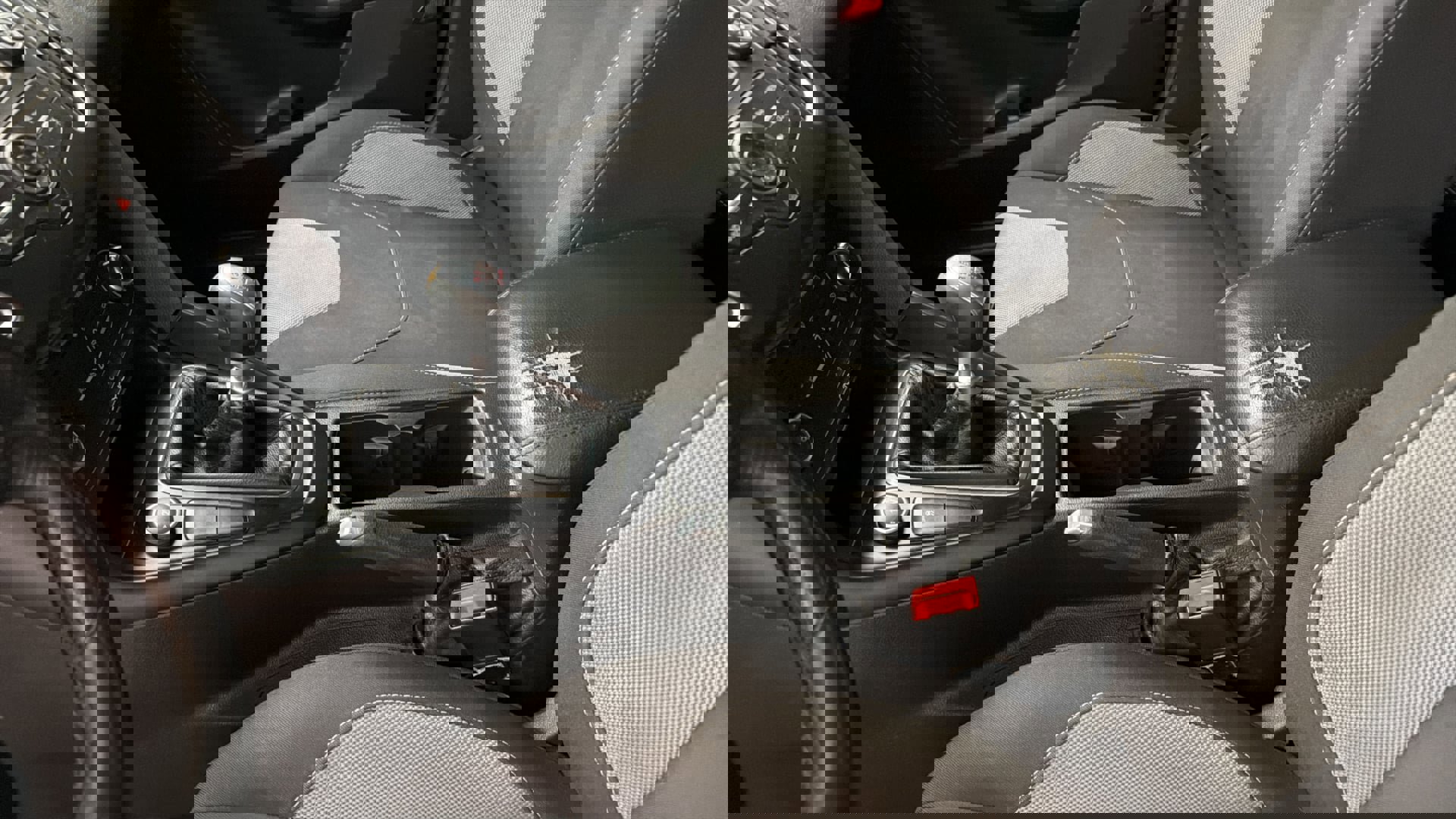 Used 2015 Ford Focus ST image 29