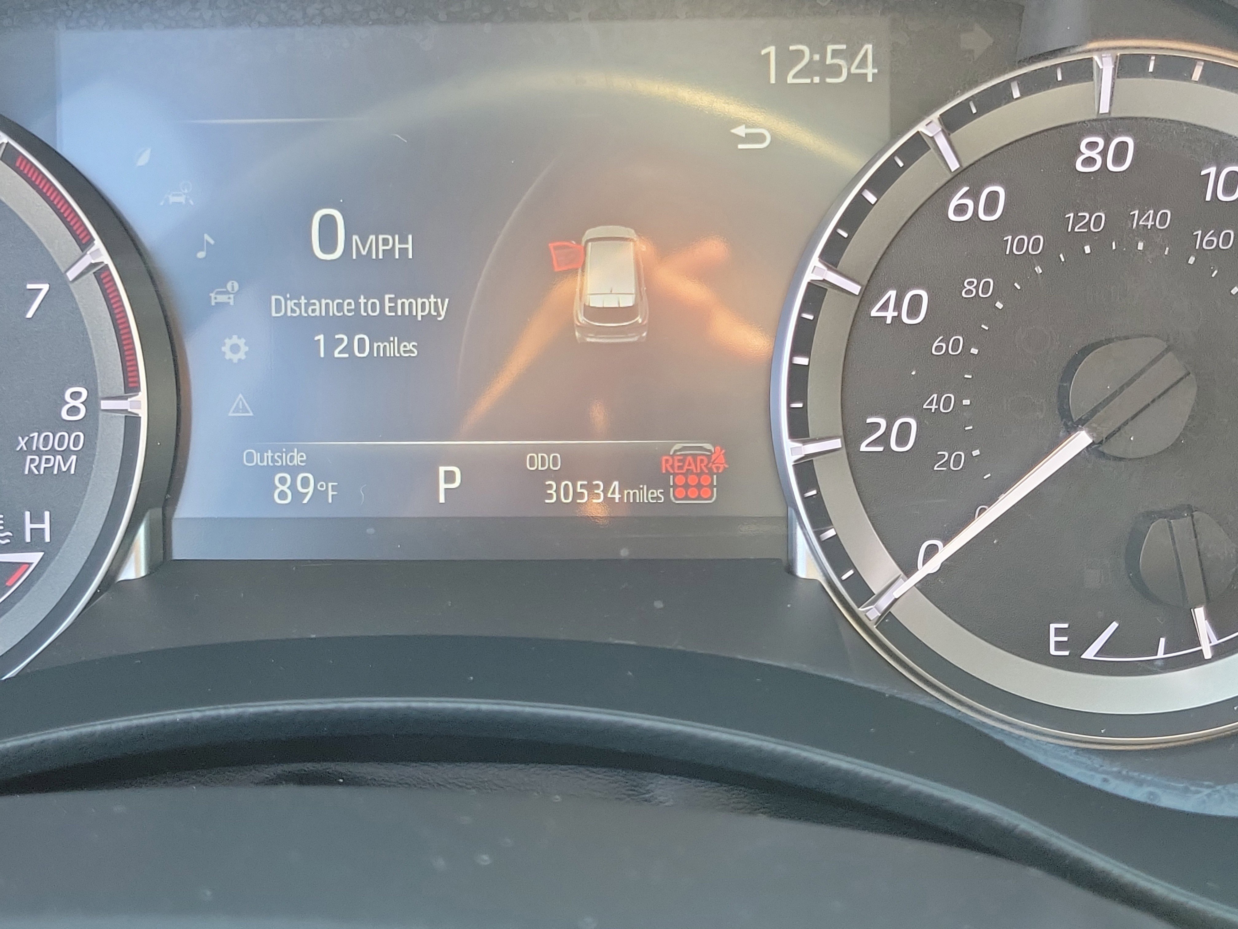 Used 2024 Toyota Highlander LE image 25