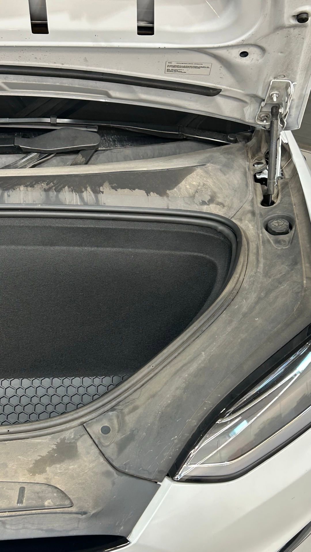 Used 2023 Tesla Model X Plaid image 79