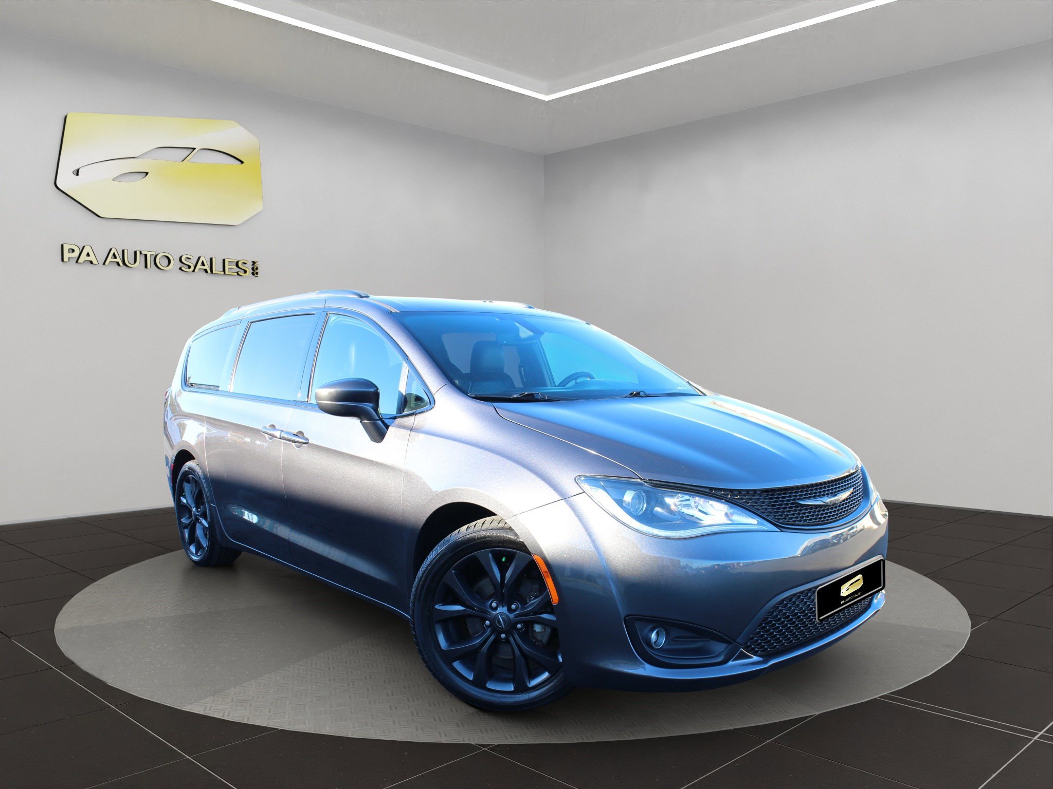 Used 2019 Chrysler Pacifica Touring-L