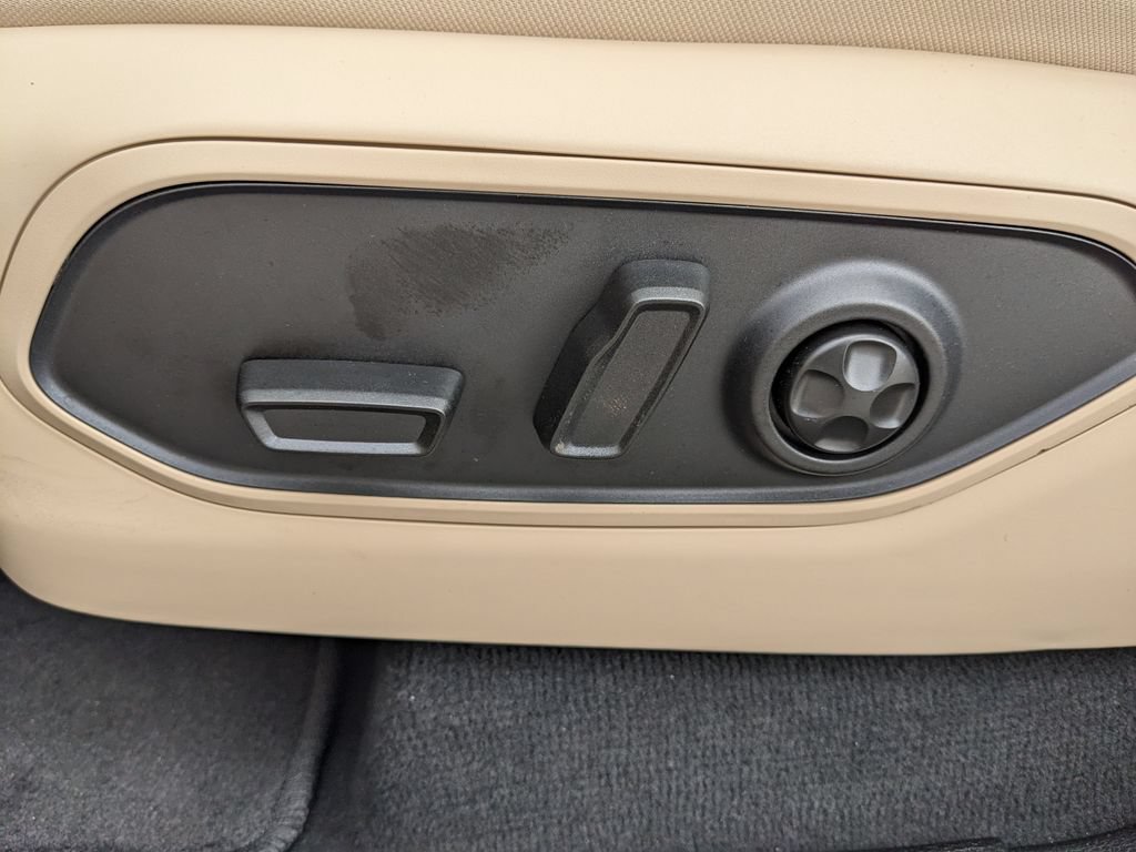 New 2026 Jeep Grand Cherokee Limited RWD image 49