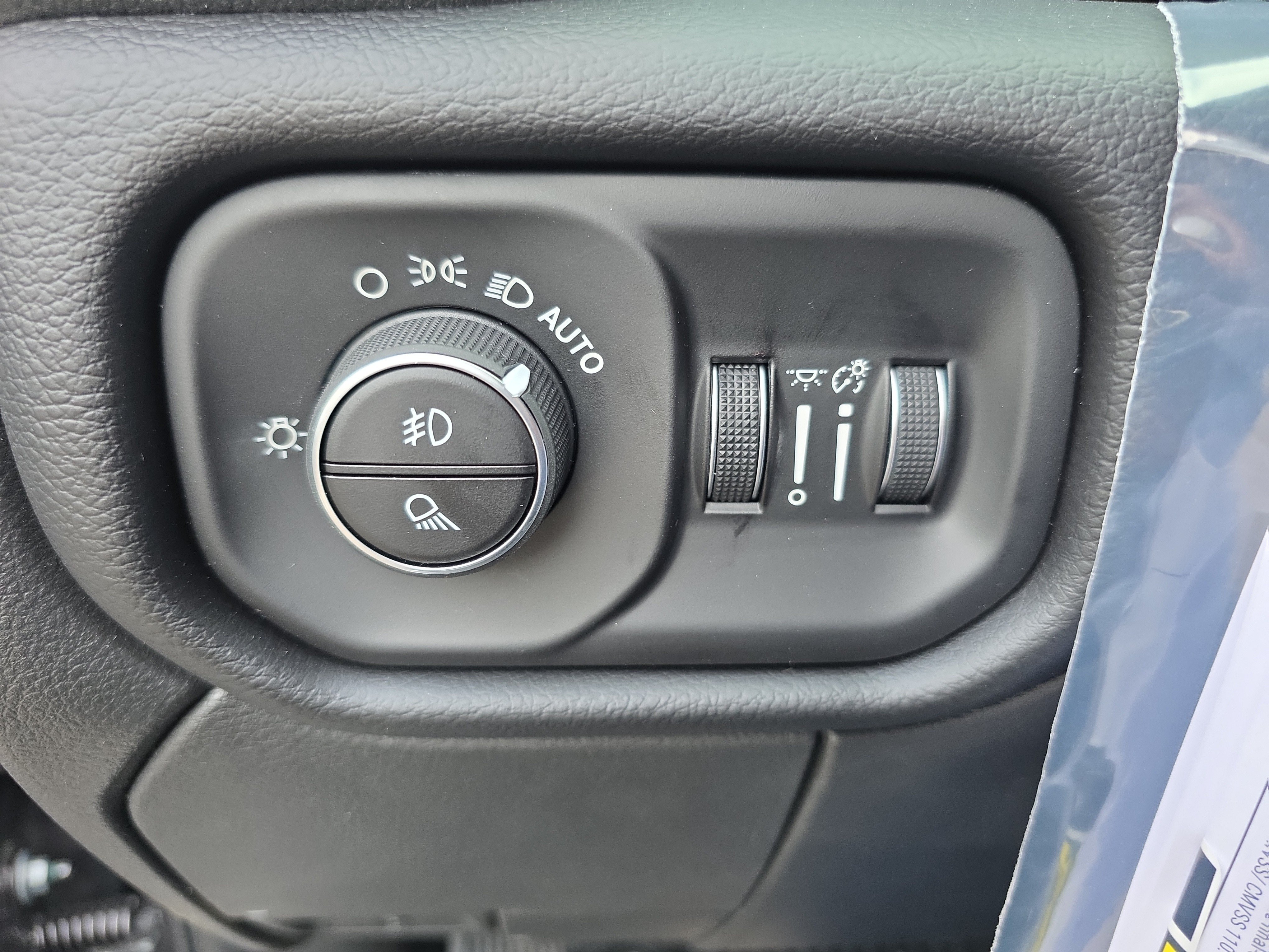 New 2027 RAM 5500 4x4 Crew Cab image 15
