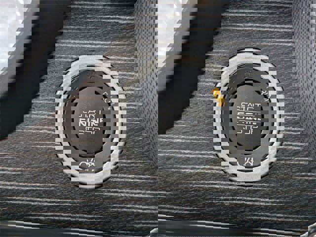 Used 2021 RAM 1500 Limited image 15