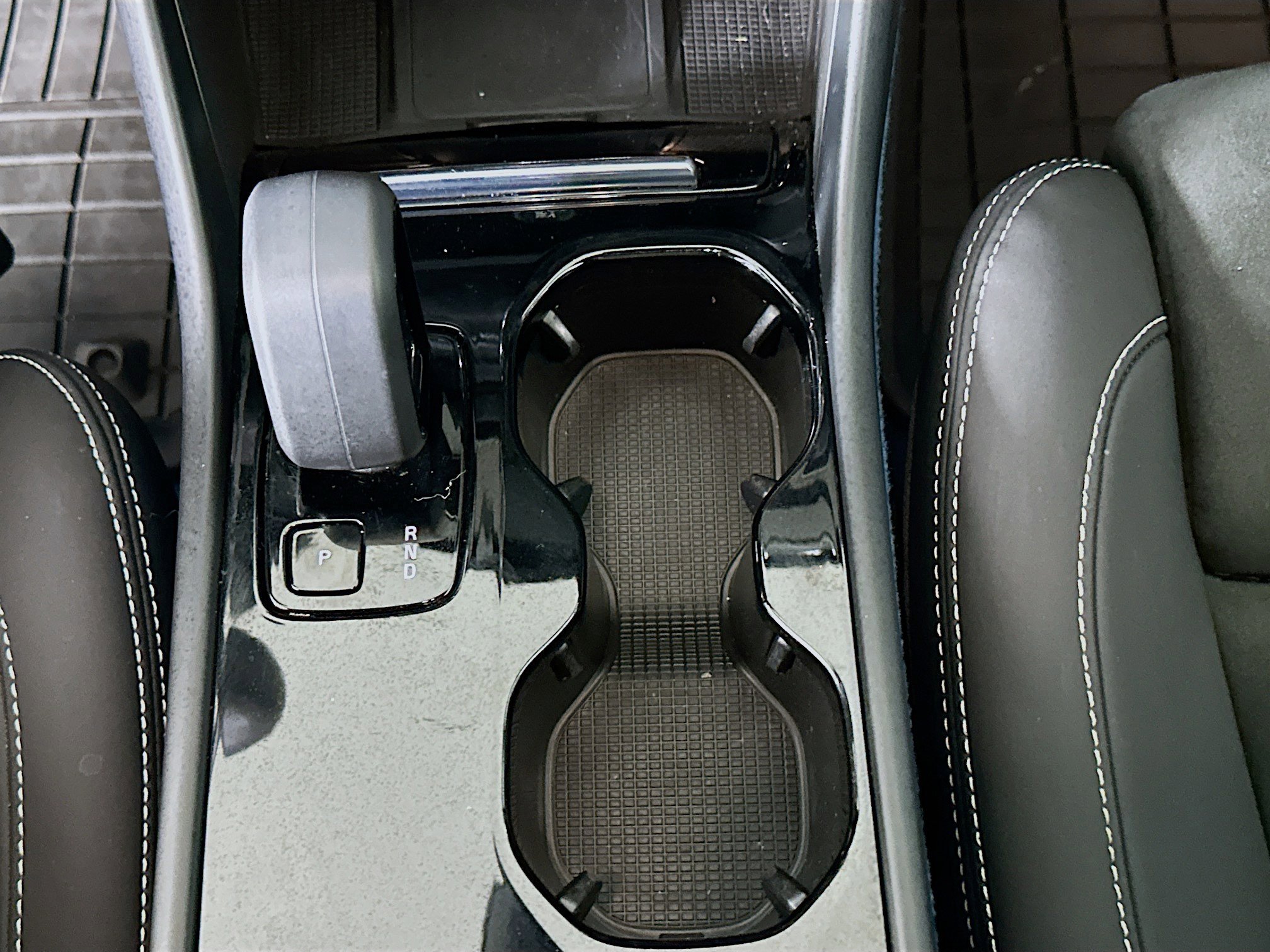 Used 2023 Volvo C40 P8 Recharge Plus w/ Climate Package image 25