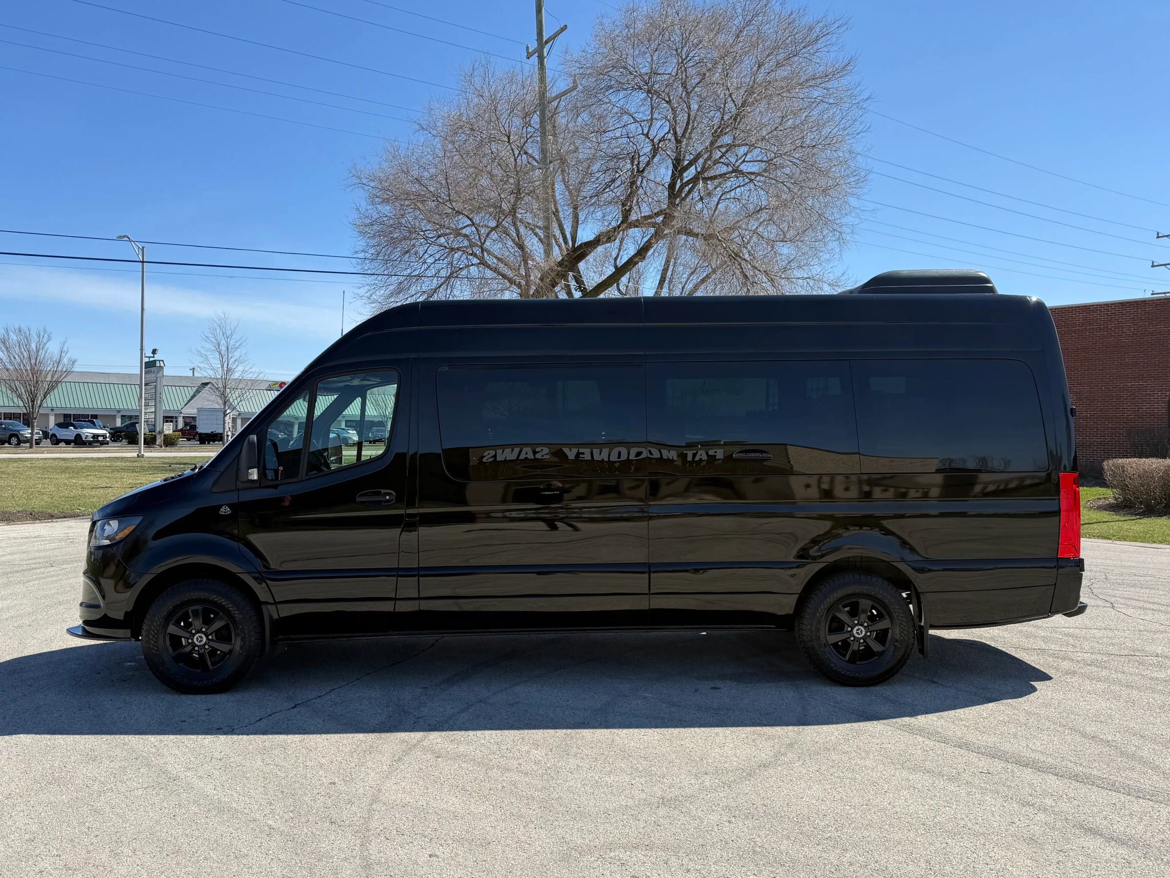 Used 2019 Mercedes-Benz Sprinter 2500 w/ Acoustic Package image 7