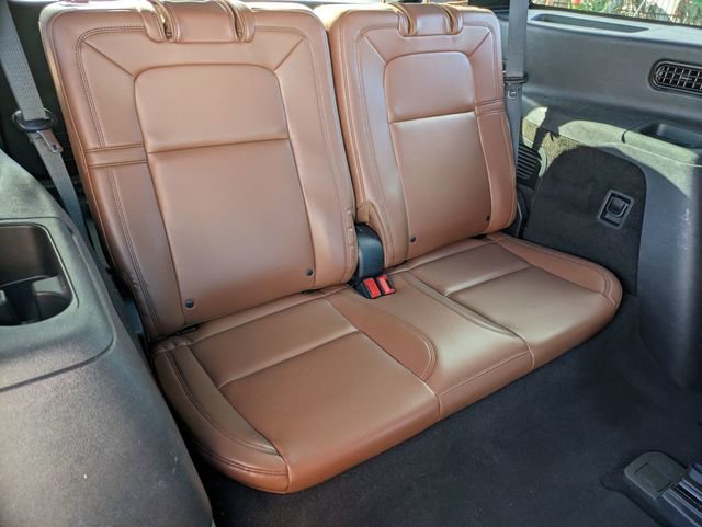 Used 2021 Lincoln Aviator Reserve w/ Equipment Group 202A image 32