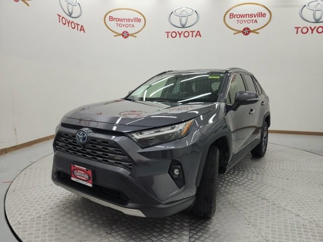Used 2022 Toyota RAV4 Limited AWD/4WD image 2