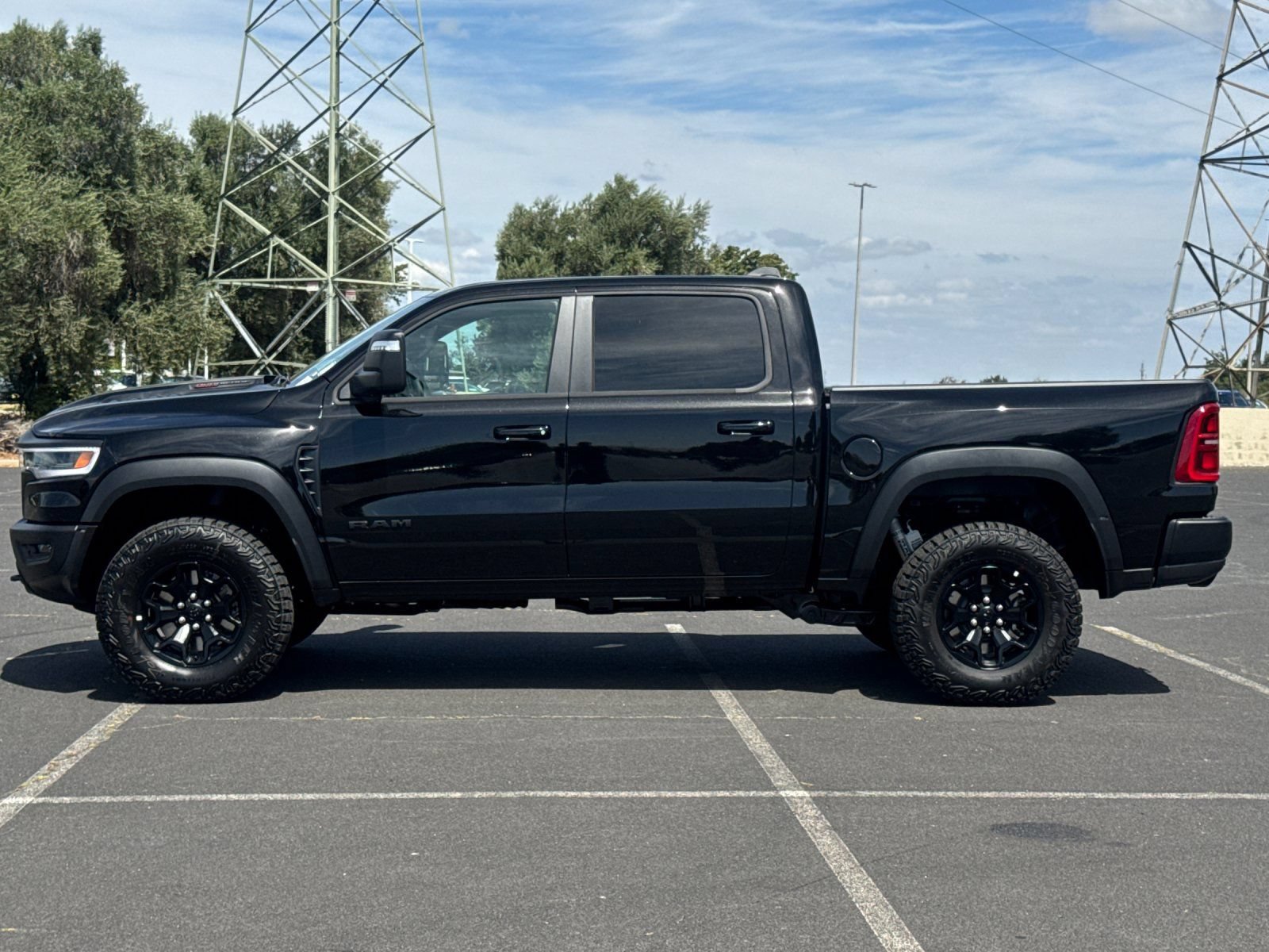 New 2026 RAM 1500 RHO w/ RHO Level 1 Equipment Group AWD/4WD image 7