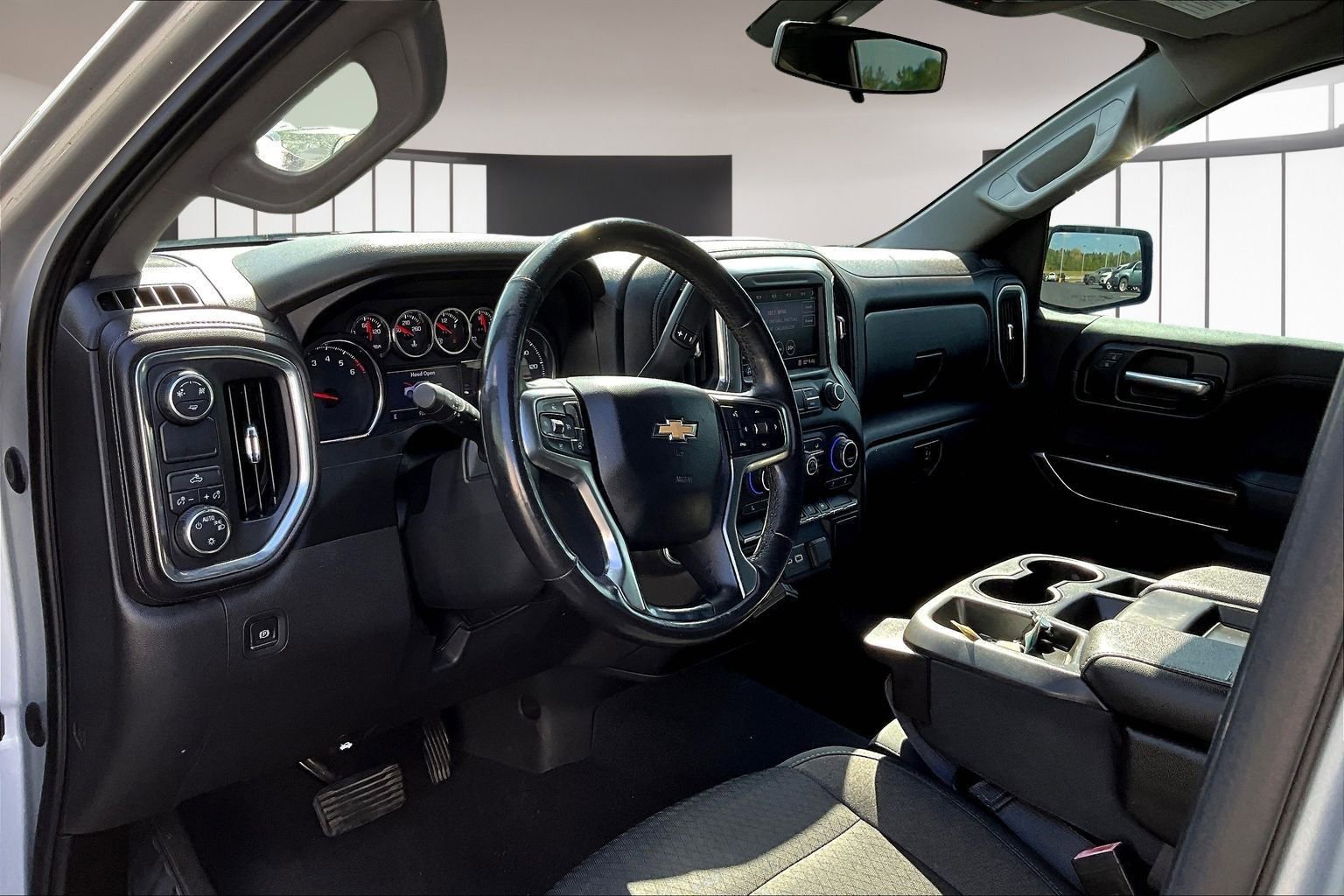 Used 2019 Chevrolet Silverado 1500 LT w/ All-Star Edition RWD image 18