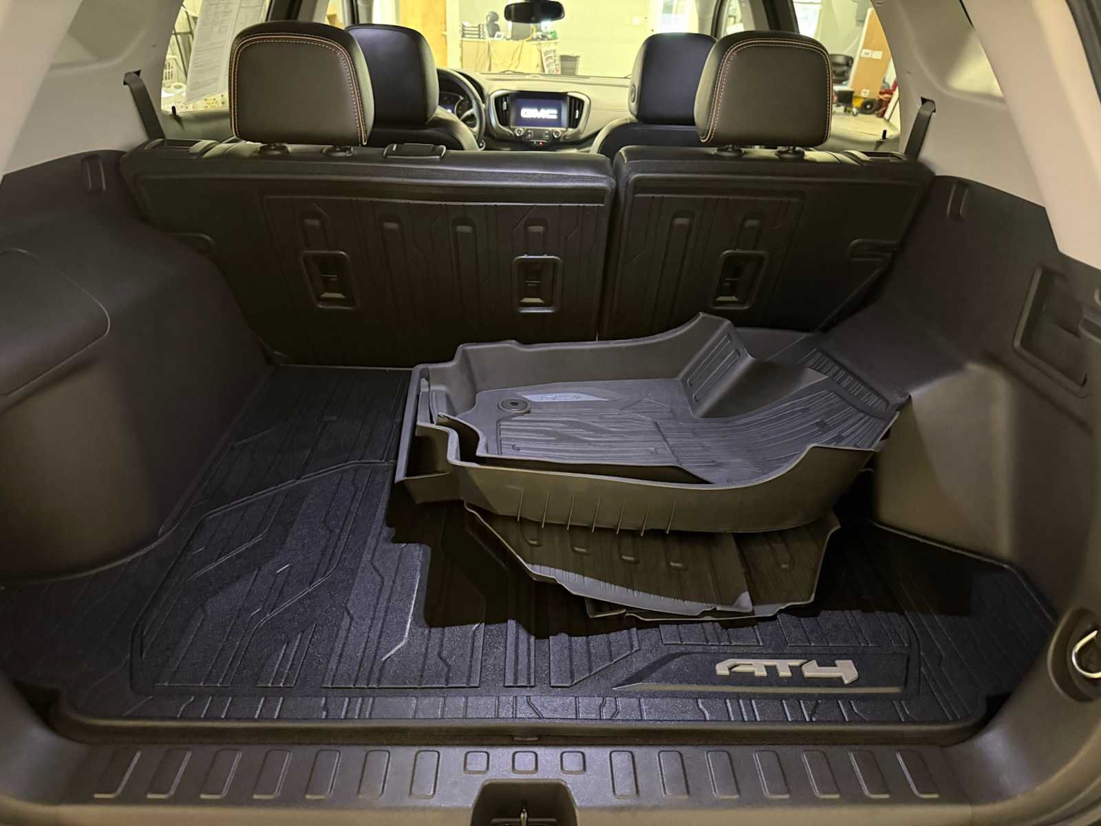 Used 2024 GMC Terrain AT4 w/ Tech Package AWD/4WD image 25
