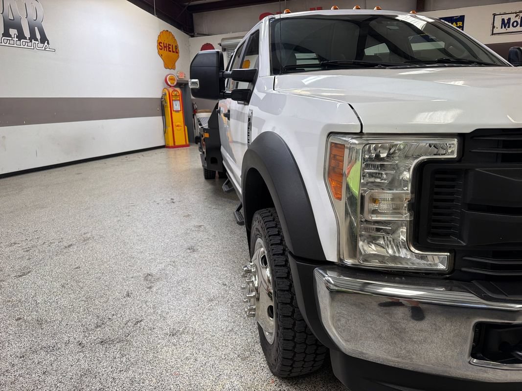 Used 2019 Ford F550 4x4 Crew Cab Super Duty image 14