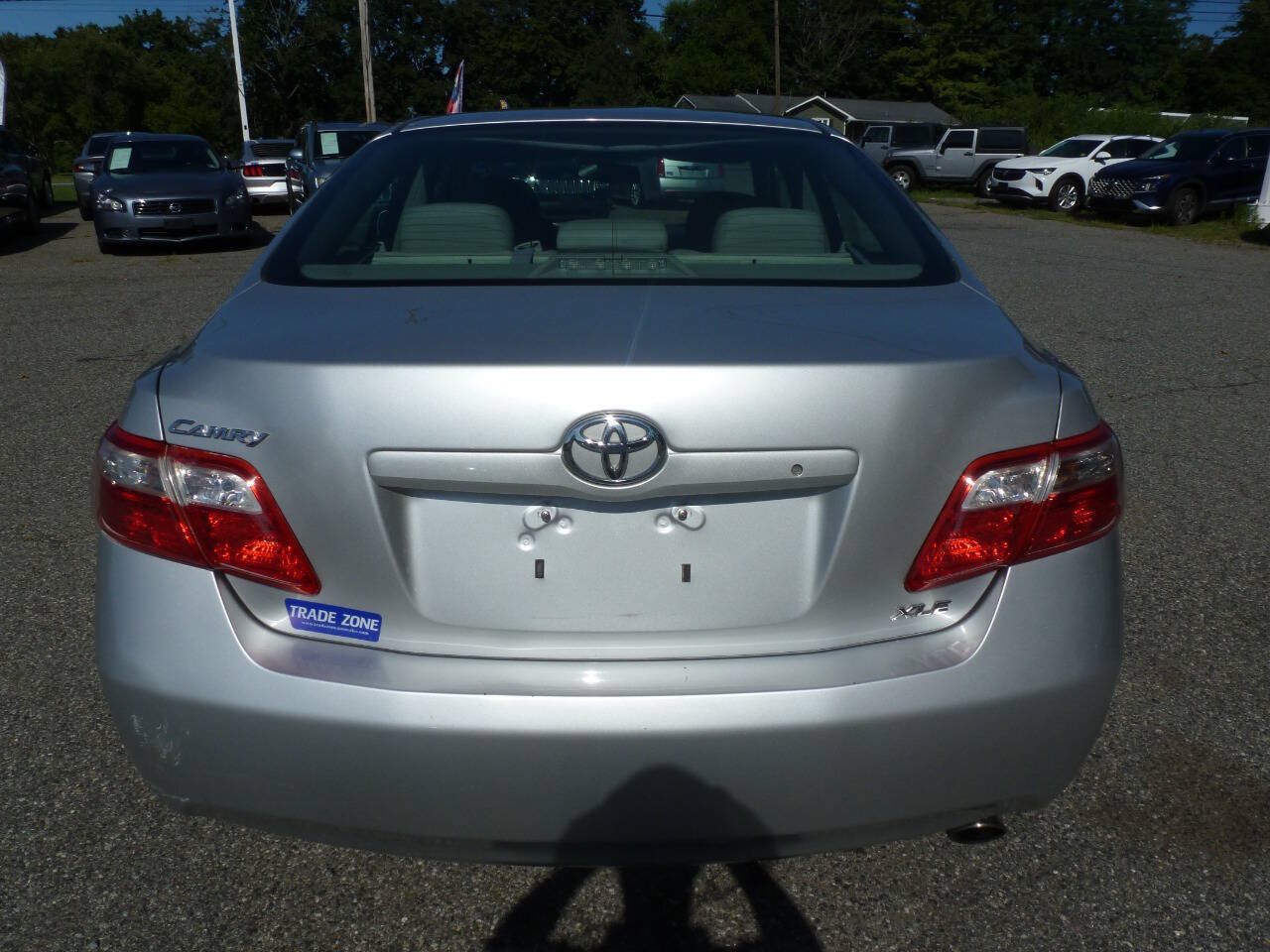 Used 2008 Toyota Camry XLE FWD image 7