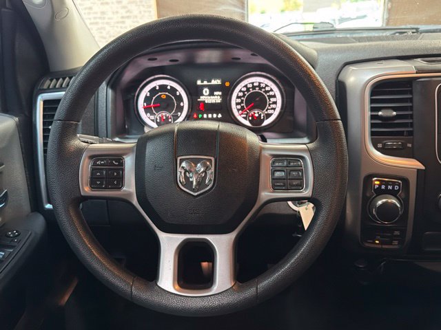Used 2022 RAM 1500 Classic SLT AWD/4WD image 18