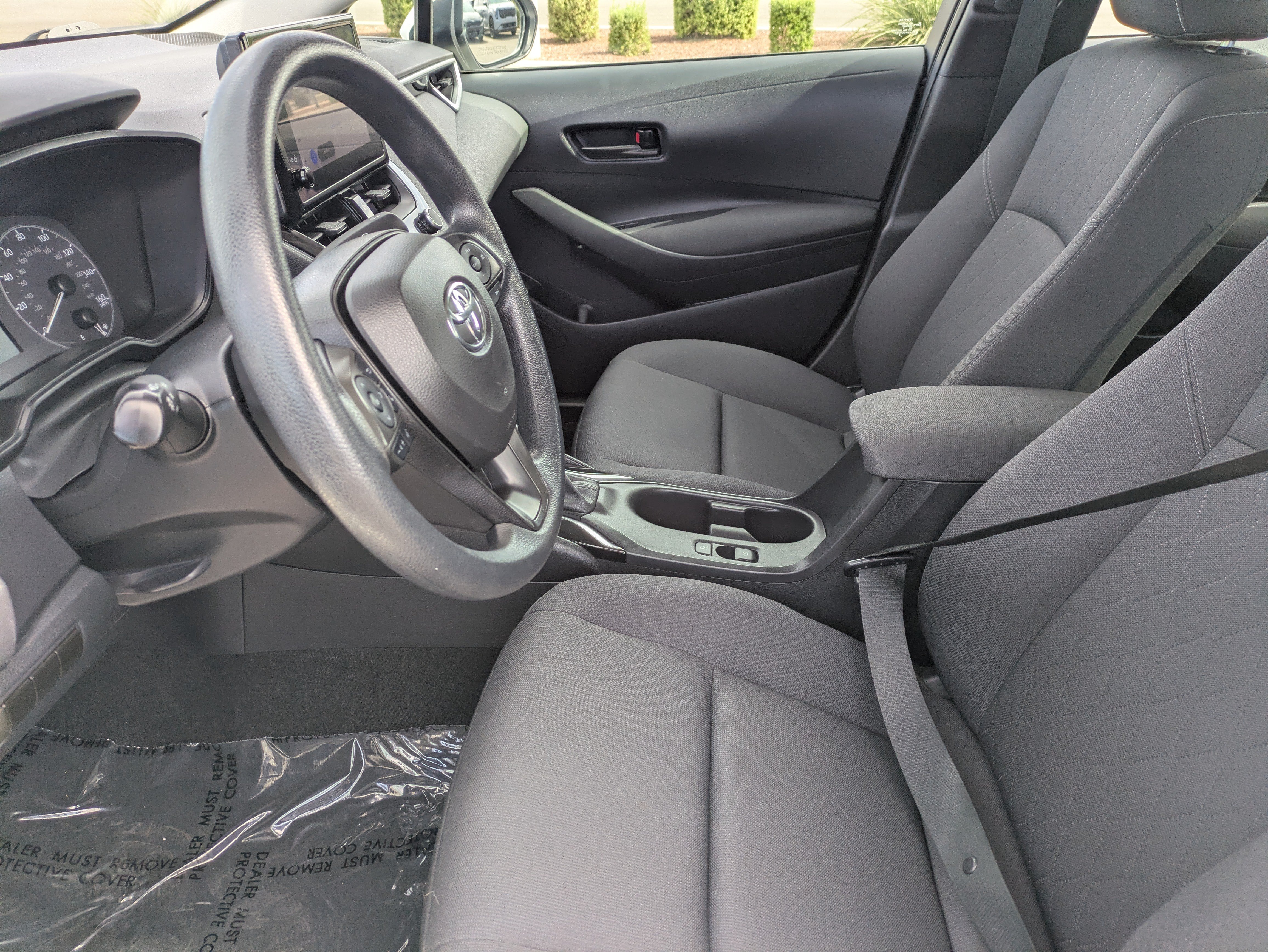 Used 2024 Toyota Corolla LE FWD image 24
