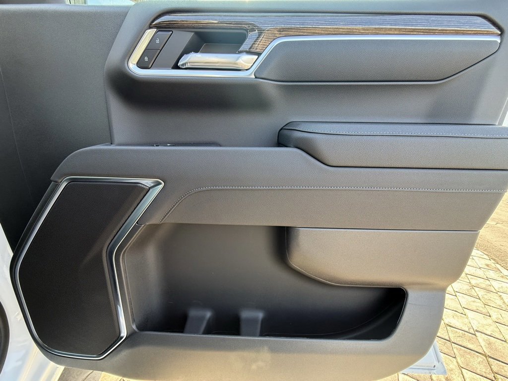 New 2026 GMC Sierra 1500 Elevation w/ Elevation Select Package image 17
