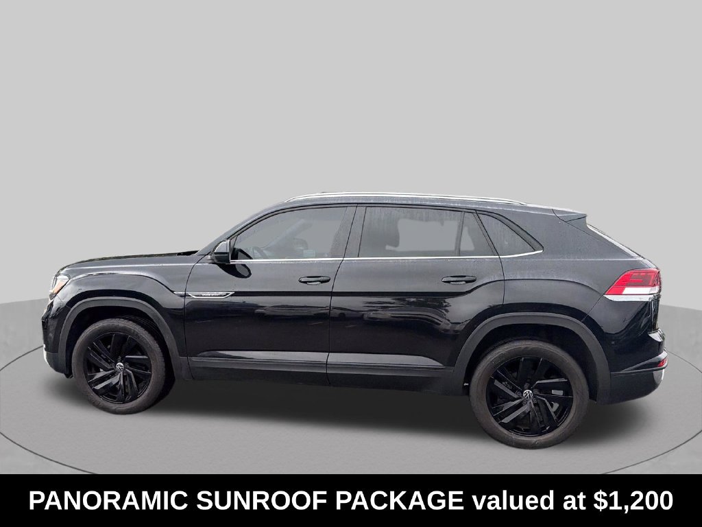 Used 2023 Volkswagen Atlas Cross Sport SE w/ Panoramic Sunroof Package AWD/4WD image 2